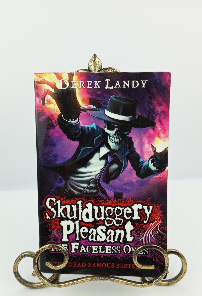 Skulduggery Pleasant The Faceless Ones